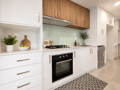 8 / 10 Trink Street, Cloverdale