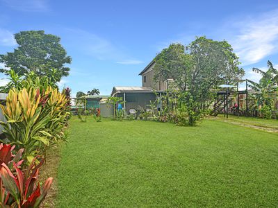 46 Hickory Street, Goondi Bend