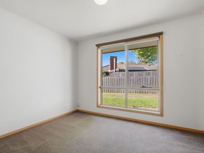 4 Victoria Close, Sale