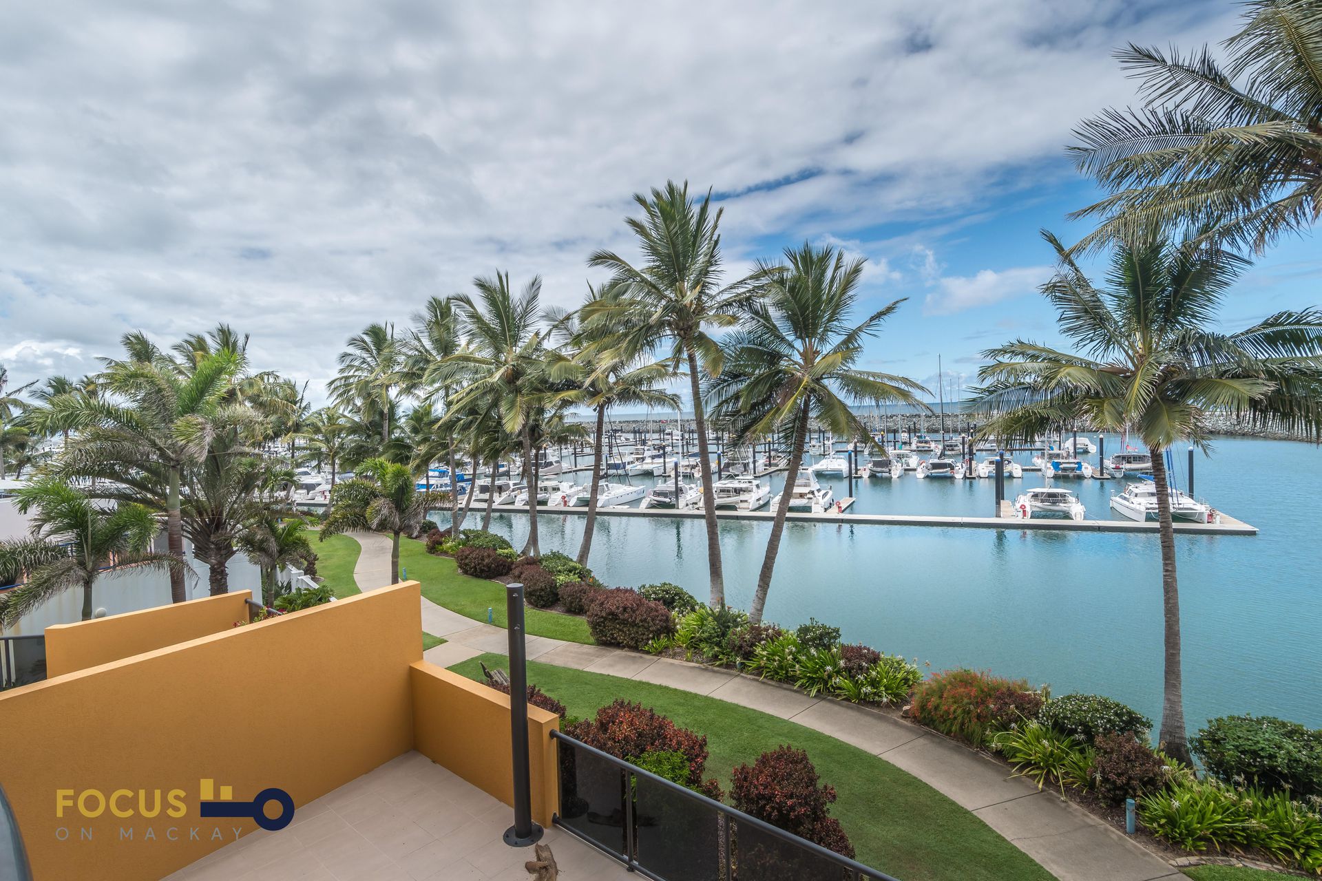 6 / 9 Megan Place, Mackay Harbour