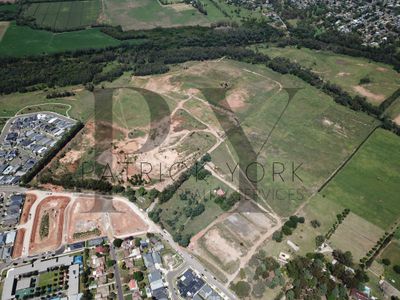 186 MacArthur Road, Spring Farm