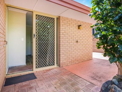 2B Eaglemont Drive, Swan View