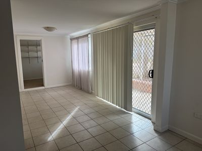 54 Orange Street, Parkes