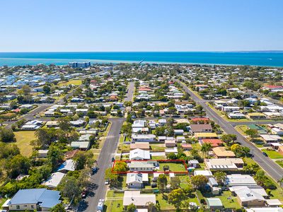 12 Hamer Street, Urangan