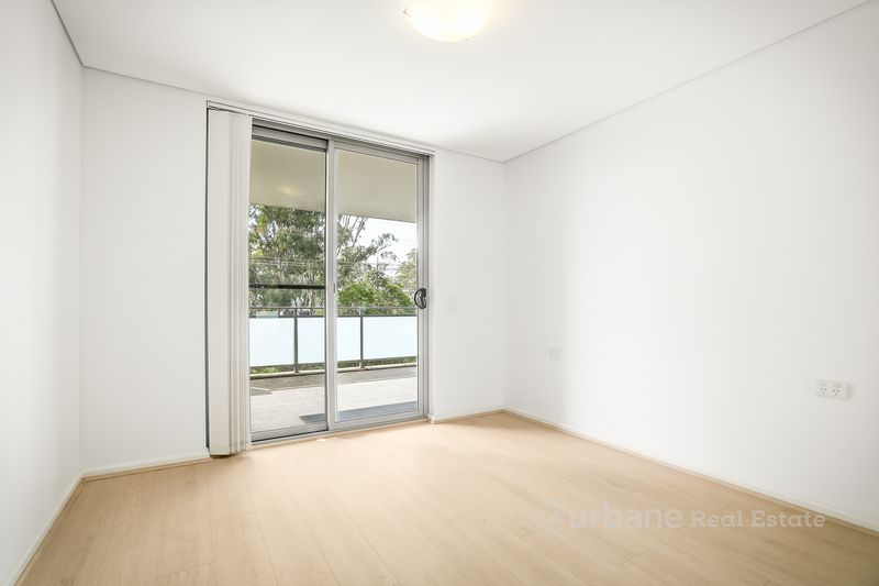 27 / 8 Marlborough Road, Homebush West