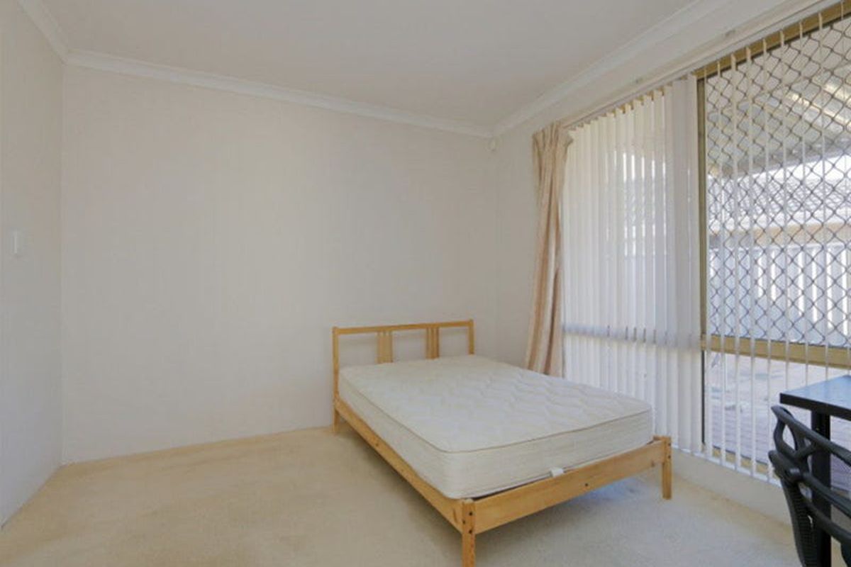 27 Green Croft Gardens, Leeming