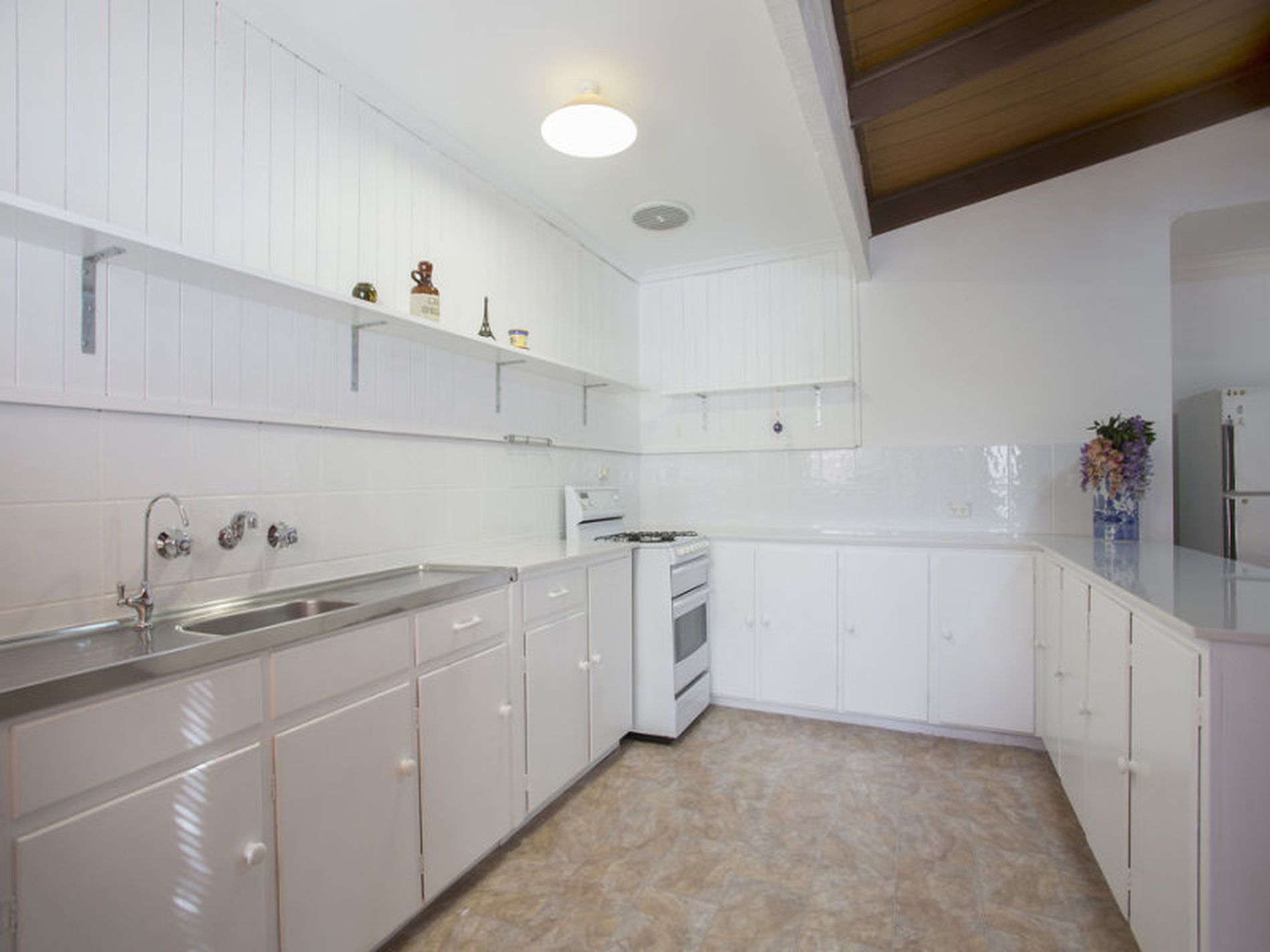 85 Kingston Avenue, Daw Park