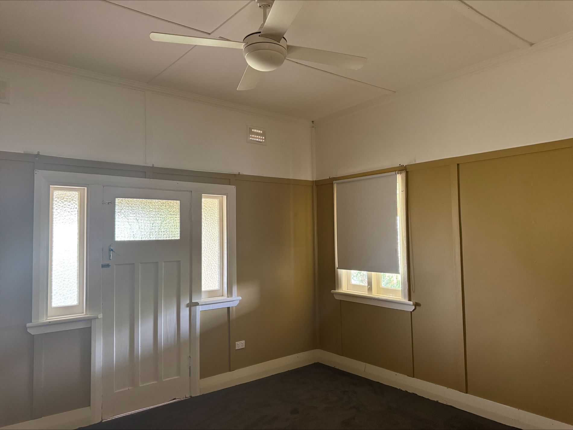 82 Mitchell Street, Parkes