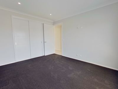 32 Mangrove Crescent, Dubbo