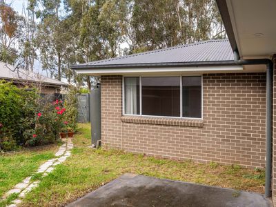 7B Howard Loop, Oran Park