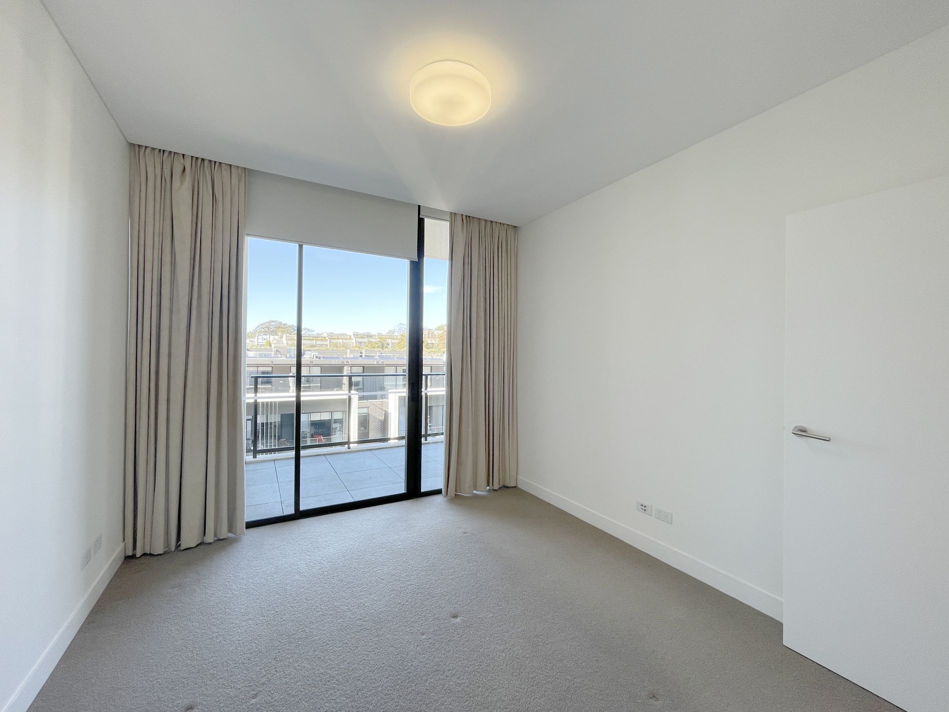 603 / 17 Grattan Close, Forest Lodge