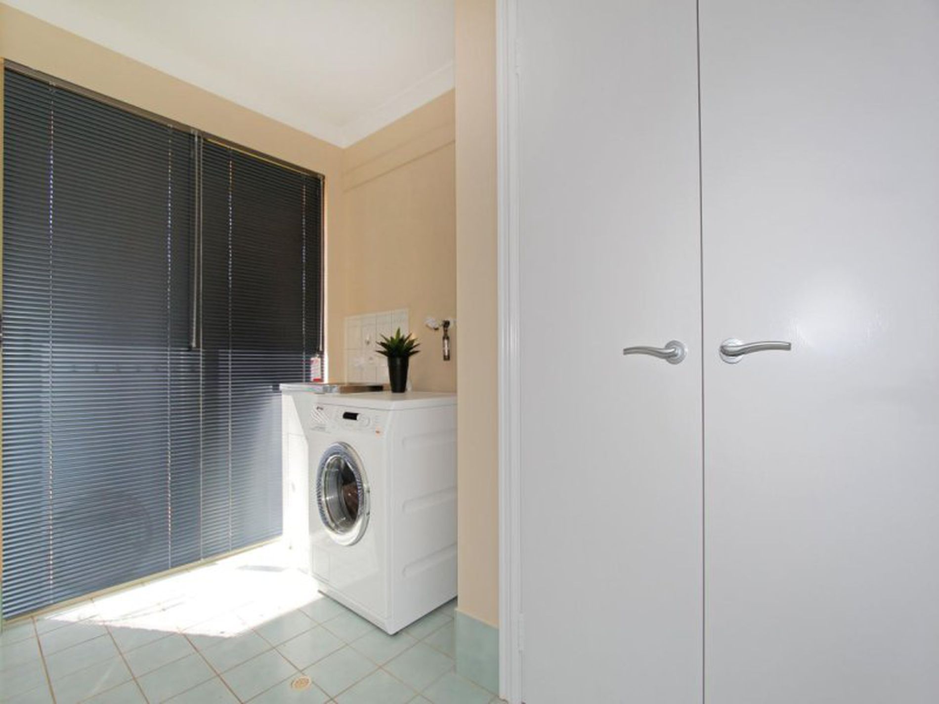 1 Windarra Way, Kalgoorlie