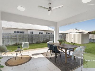 33 Springbrook Parade, Idalia