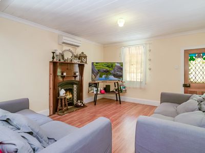 39 Ambers Drive, Heathcote