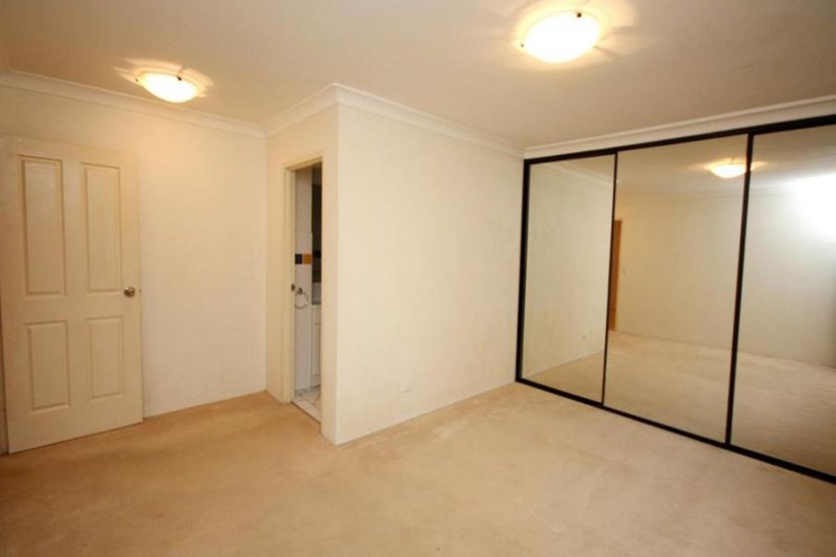 Homebush West