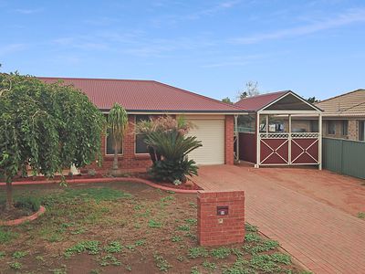 59 Meadowbank Drive, Dubbo