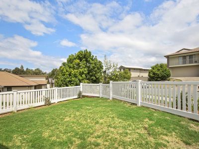 2 / 11 Bellagio Crescent, Coomera