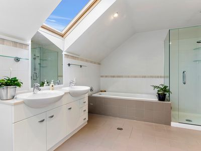 205A Hurstmere Road, Takapuna