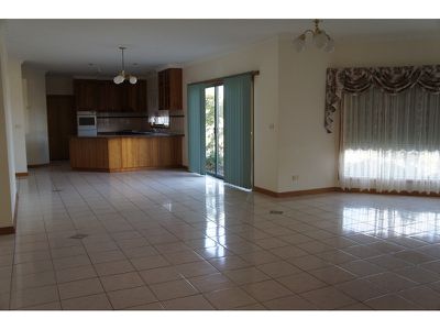 27 Citrus Avenue, Horsham