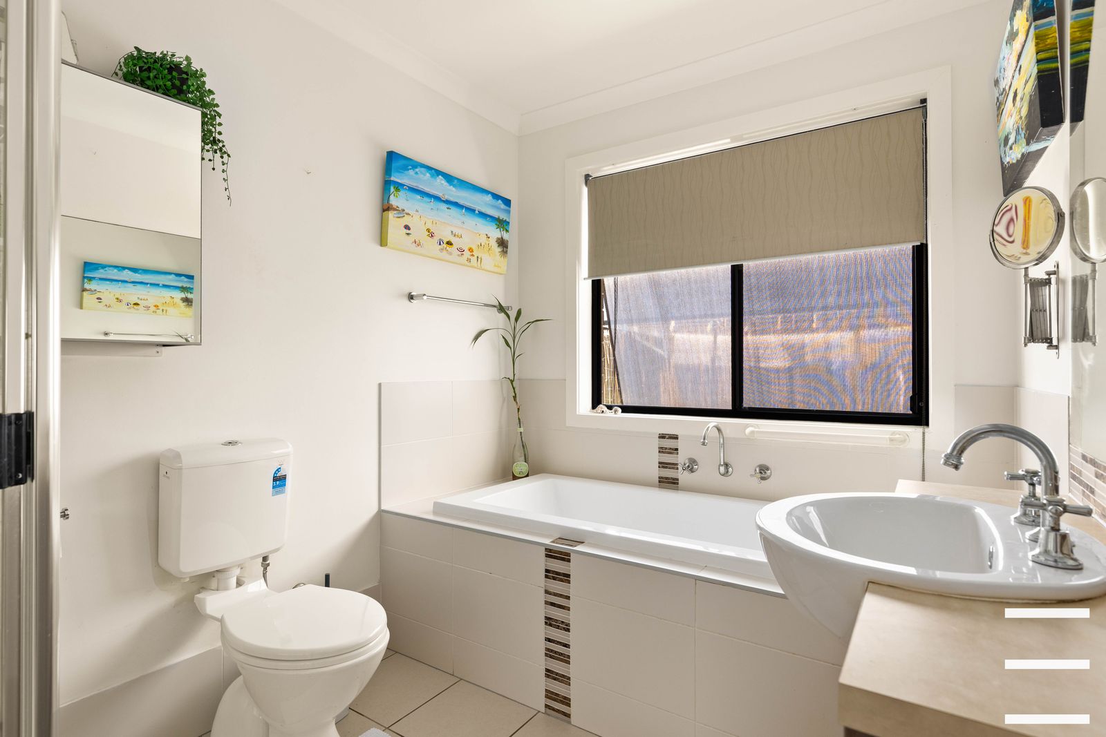 Photo 6 of 20, 2/8 Water Gum Crescent, Ningi