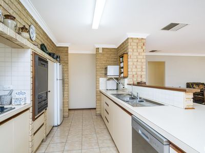 13 Solas Road, Morley