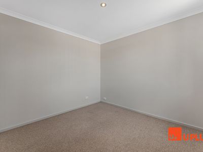 70 Swain Street, Gungahlin