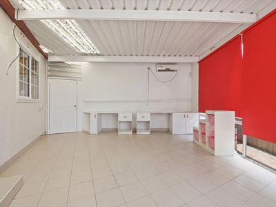 24 Wilkes Avenue, Moorebank