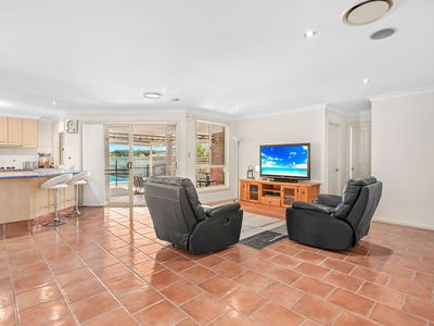 134 The Southern Parkway, Forster