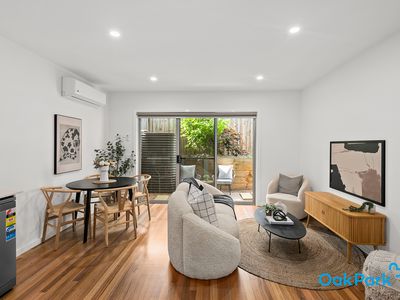 30 / 21 Station Road, Oak Park