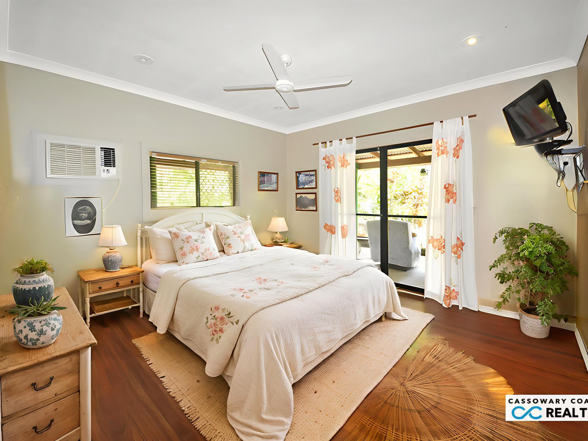 755 Ellerbeck Road, Carruchan