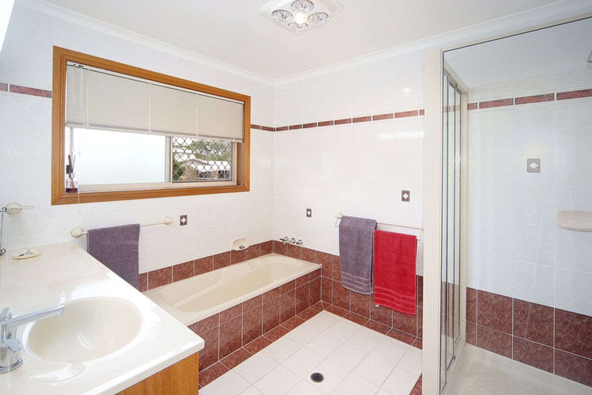 28 Hooper Cres, Tewantin