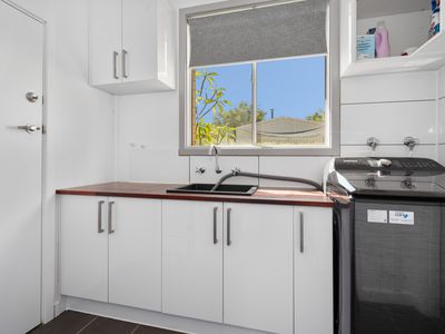 3B Eureka Street, Hannans