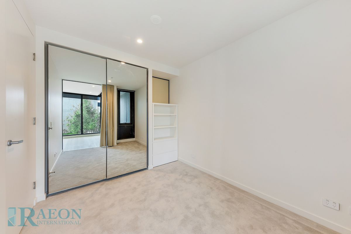 3203/23 Mackenzie Street, Melbourne