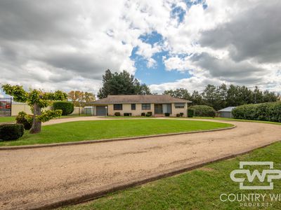 9955 New England Highway, Glen Innes