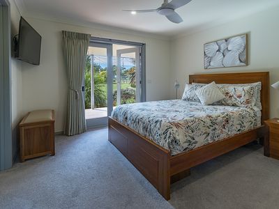 9 Nauta Terrace, Mallacoota