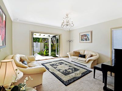 5 Craig Avenue, Carrara