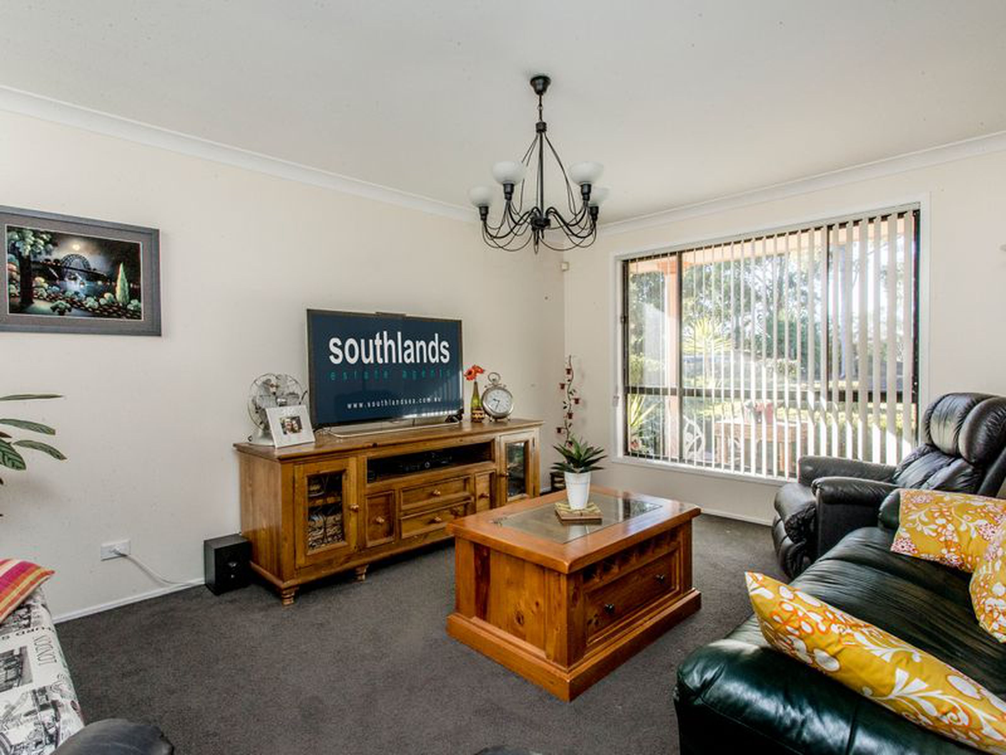 3 Bronte Way, GLENMORE PARK