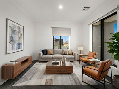 7 Crescendo Boulevard, Clyde