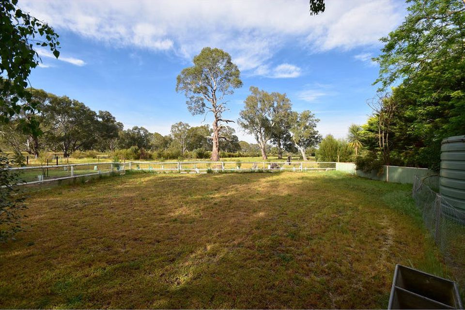 1869 Torrens Valley Road, Mount Pleasant