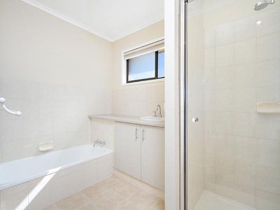 4 Tandara Street, Rochedale South