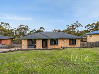 25 Boondar Street , Chigwell