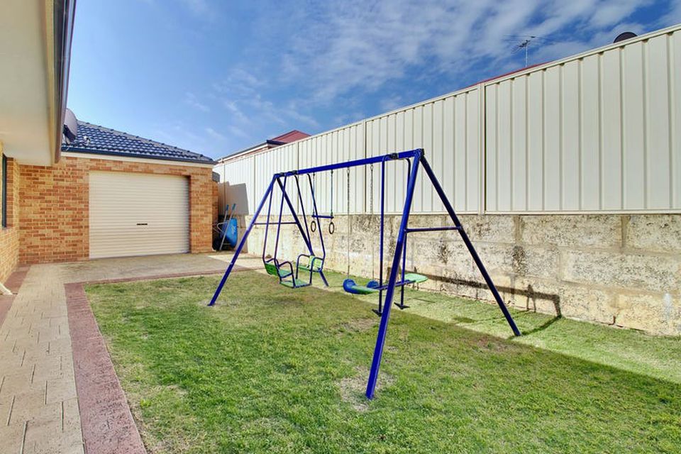 63 Coates Avenue , Baldivis