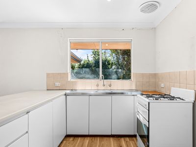 12 Adair Avenue, Mount Nasura