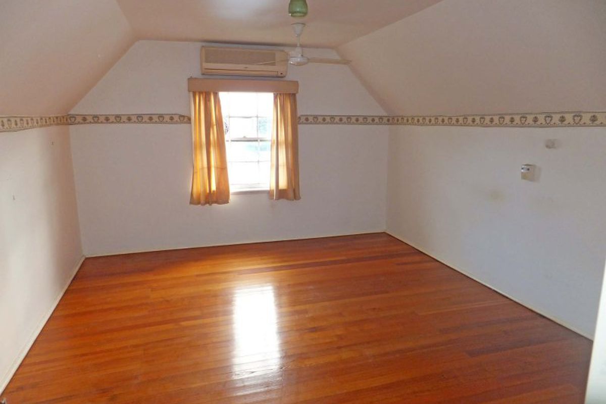 61 Midland Highway, Stanhope