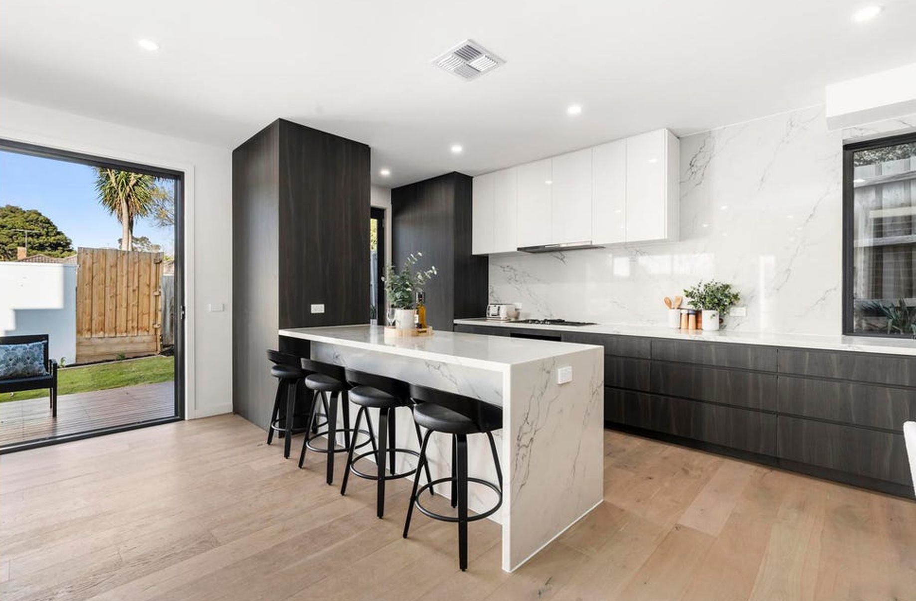 1-3 / 30 Abbott Street, Balwyn North