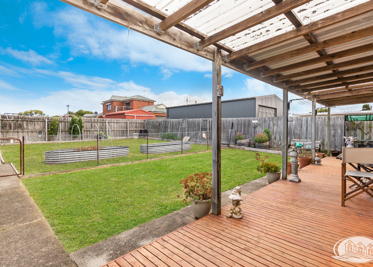 41 Waterford Avenue, Portland