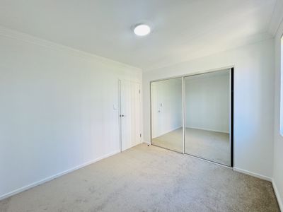 207 / 8 WENTWORTH DRIVE, Liberty Grove