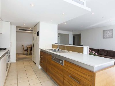 302 / 19 The Circus, Burswood