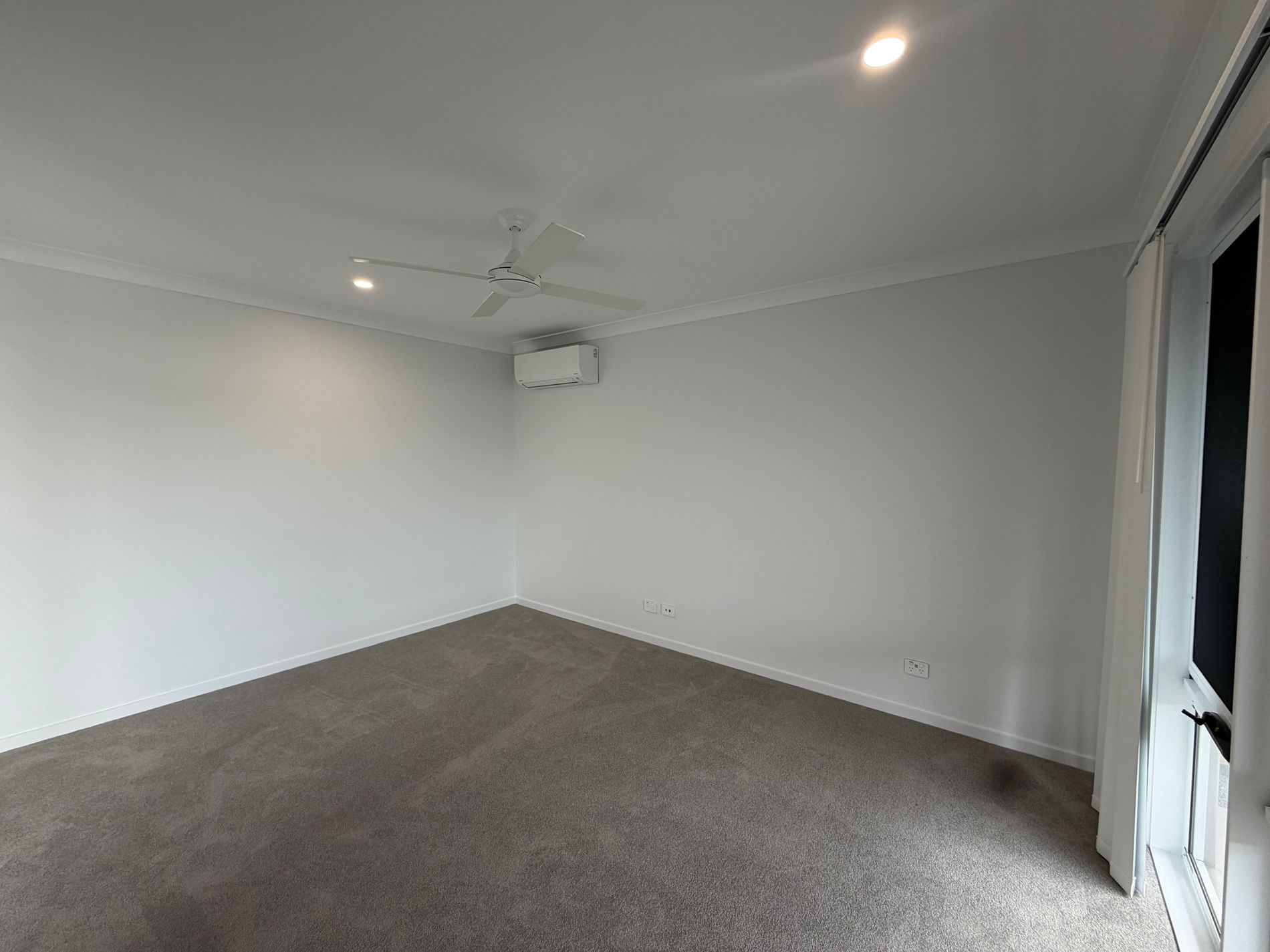 3 Grace Cl, White Rock