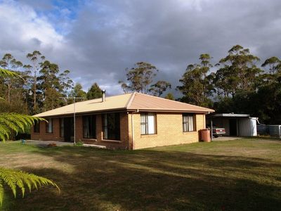 42 Sandhill Road, Cradoc